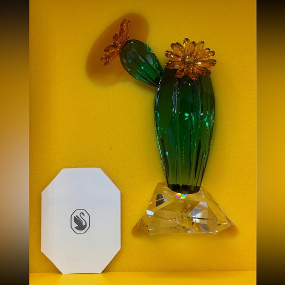 Golden Yellow Cactus by Swarovski - Picture 7 of 9